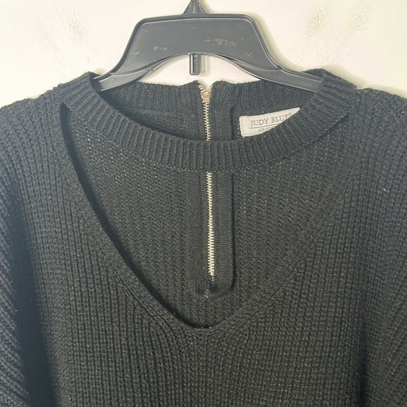 Judy Blue Black Knit V-neck Sweater - Picture 3 of 5